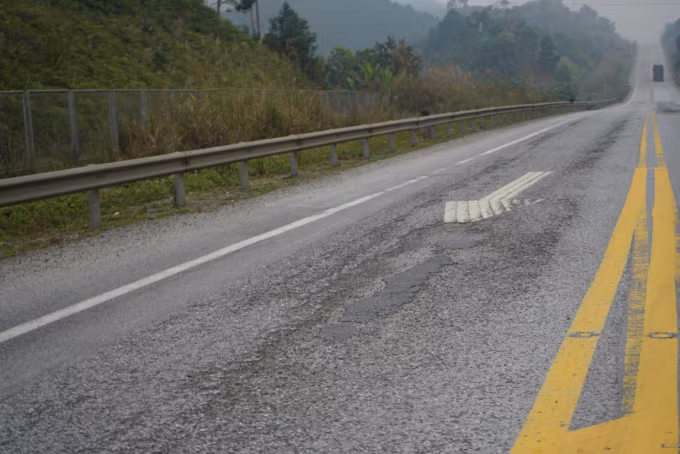 Liên quan đến tình trạng xuống cấp trên, Tổng cục Đường bộ Việt Nam đã yêu cầu đơn vị khai thác, quản lý tiến hành kiểm tra và sửa chữa ngay các vị trí mặt đường bị lún võng, ổ gà,...