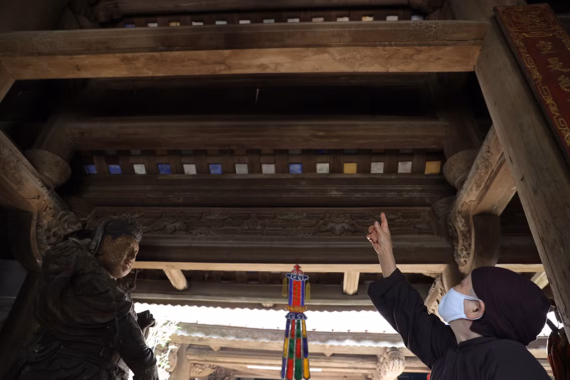 Ni sư Thuỷ cho biết thêm, nếu không kịp thời xử lý thì trong thời gian tới sẽ có nguy cơ bị sập do toàn bộ một khu vực chùa và đang lây lan sang vùng tiếp theo.