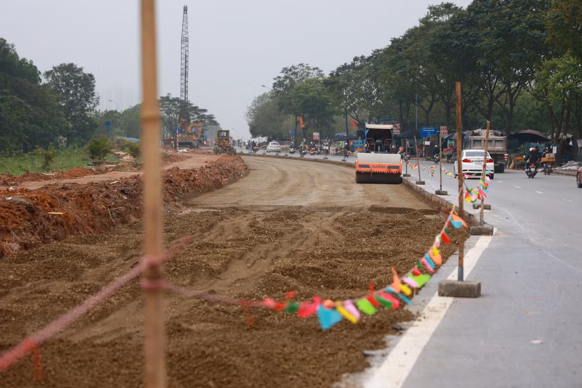 Việc thành phố Hà Nội mở rộng đường gom 2 bên Đại lộ Thăng Long sẽ giúp giảm tối đa tình trạng tắc nghẽn giao thông, chống úng ngập.