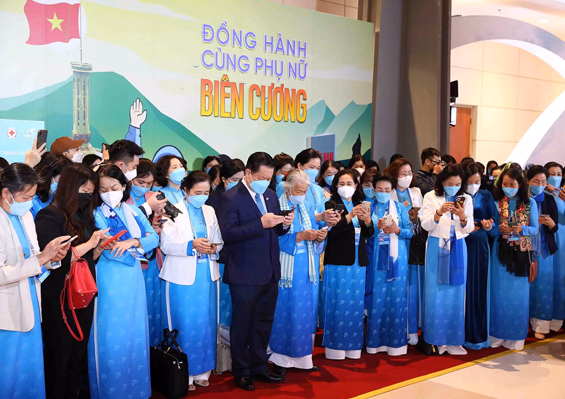 “Viet tiep nhung uoc mo” khac hoa hoat dong y nghia cua phu nu Viet Nam-Hinh-2