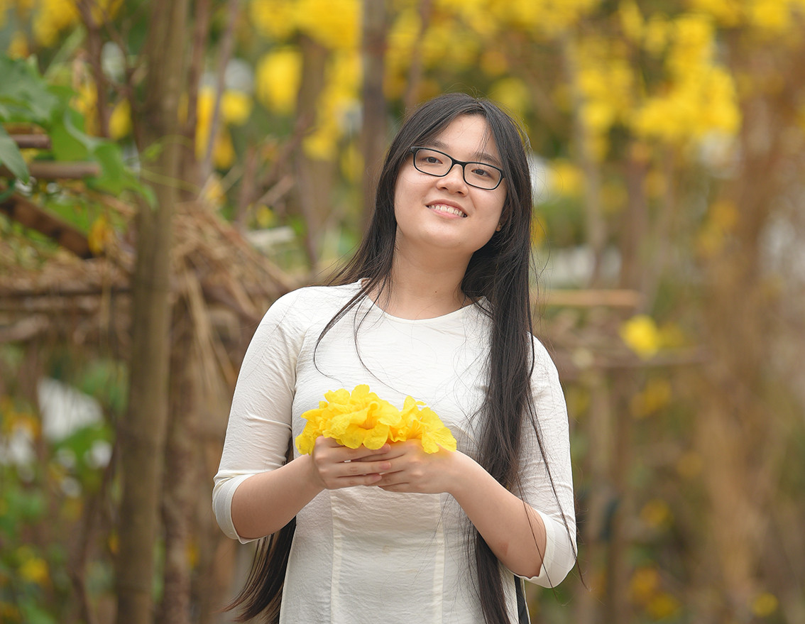 Được biết đường hoa Phong Linh này trồng cùng thời điểm với đường hoa Phong Linh trong khu đô thị.