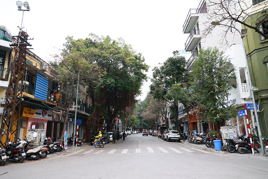 Theo ghi nhận của PV Báo Tri thức và Cuộc sống, trong ngày 14/3, toàn bộ các địa điểm thường xuyên có du khách quốc tế ghé thăm đã được chỉnh trang, dọn dẹp gọn gàng.