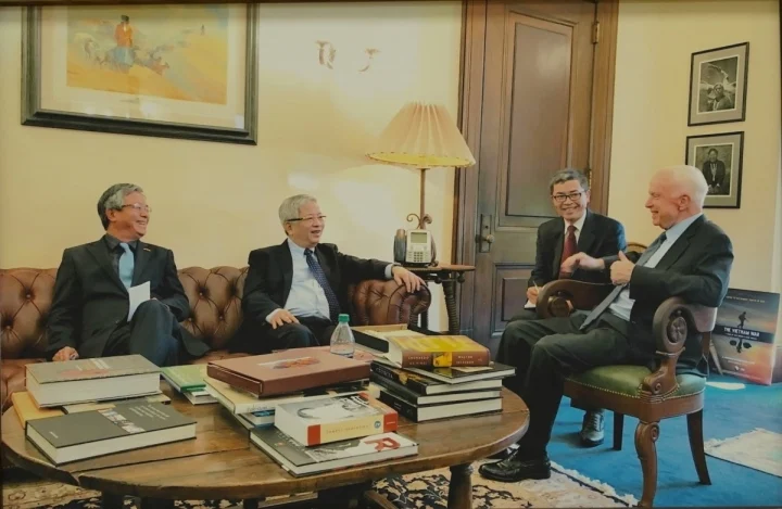 Cuoc doi binh nghiep xuat sac cua Tuong Nguyen Chi Vinh-Hinh-6