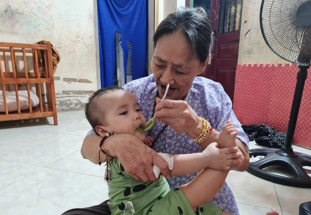 Dai duc Thich Nguyen Binh: Cua tu bi cuu nhung manh doi eo le-Hinh-3