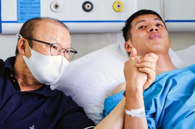 HLV Park can them nhung phan bien de nang tam tuyen Viet Nam