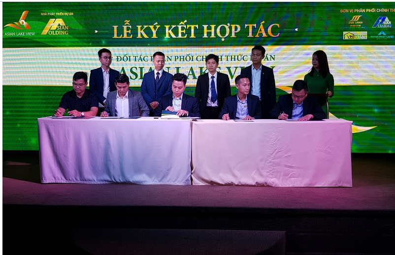 Sai phạm ở New City Thủ Thiêm của Công ty Thuận Việt: Hé lộ bất ngờ về đơn vị môi giới - Hình 2 Sai pham o New City Thu Thiem cua Cong ty Thuan Viet: He lo bat ngo ve don vi moi gioi-Hinh-2