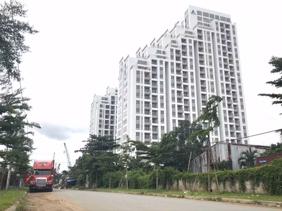 TP.HCM: Ven man bi mat loat rui ro doanh nghiep bat dong san trai qua trong 6 thang qua