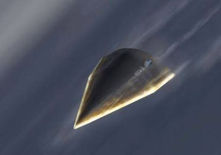 Thời gian gần đây liên tục xuất hiện thông tin về việc Nga sẽ sớm đưa các đơn vị tác chiến trang bị tên lửa chiến lược siêu vượt âm Avangard vào trực chiến.