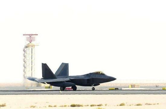 Nếu tình hình leo thang và quân đội Mỹ muốn mở rộng cuộc tấn công với quy mô lớn vào Iran, thì với lực lượng hiện tại là không đủ. Ví dụ, việc thiếu máy bay cảnh báo sớm trên không, nên lực lượng không kích chỉ có thể dựa vào bốn máy bay cảnh báo sớm E-2D trên máy bay USS Truman, rất khó cho công tác đảm bảo chỉ huy và tình báo.