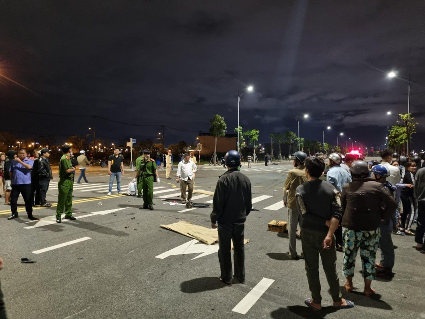 Da Nang: Xe ban tai tong lien hoan, 3 nguoi tu vong-Hinh-2