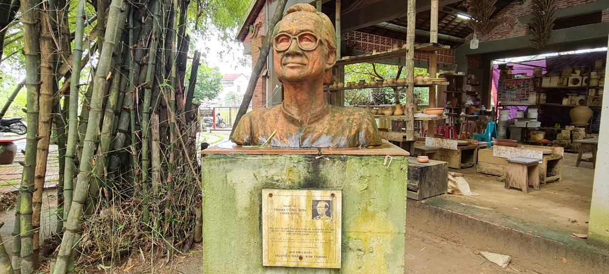 ...đến nhạc sĩ Trịnh Công Sơn.