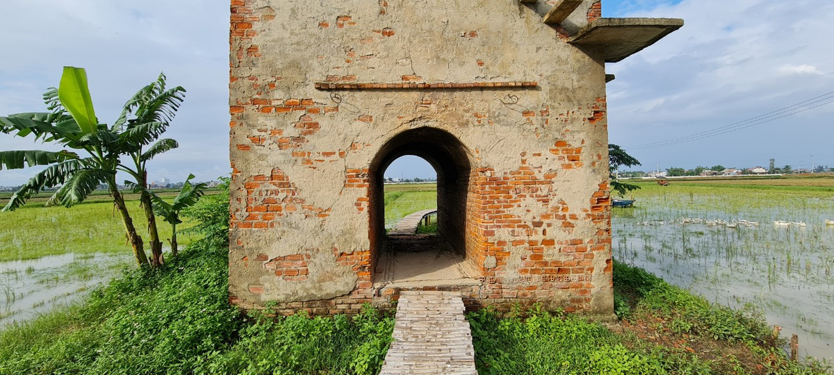 Địa danh này hiện đã được tu sửa lại, trở thành địa điểm check-in cực chất cho team mê du lịch.