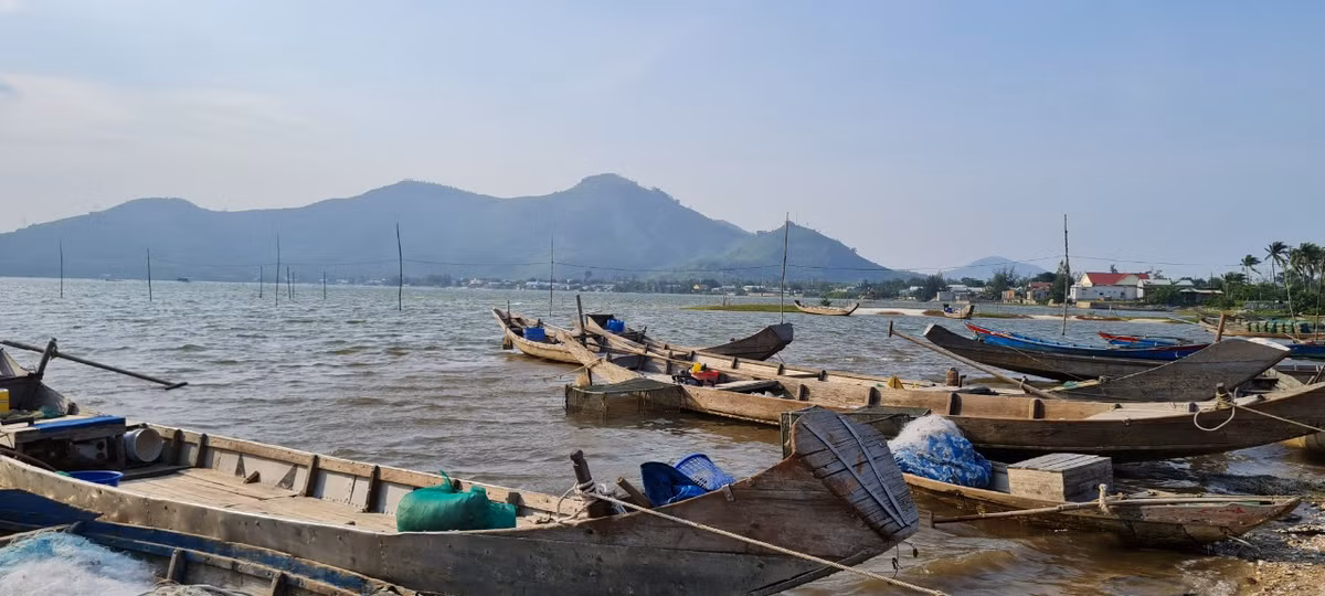 Đến đây bạn có thể thỏa sức sống ảo giữa khung cảnh thiên nhiên mang đậm nét hoang sơ, bí ẩn đầy quyến rũ.