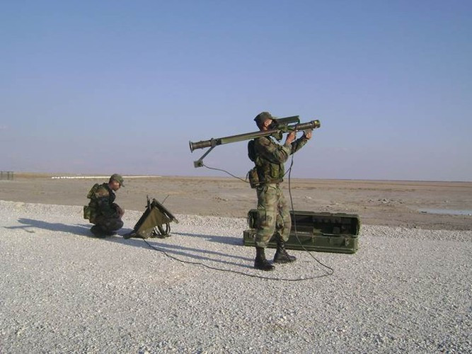 Mặc dù Nga rất tự tin với tên lửa Verba của mình nhưng phương Tây cho rằng "sự ưu việt" của nó chỉ là trên giấy, hơn nữa so sánh thông số kỹ chiến thuật cơ bản cũng như thành tích thực chiến thì còn thua xa loại Yerli của Thổ Nhĩ Kỳ.