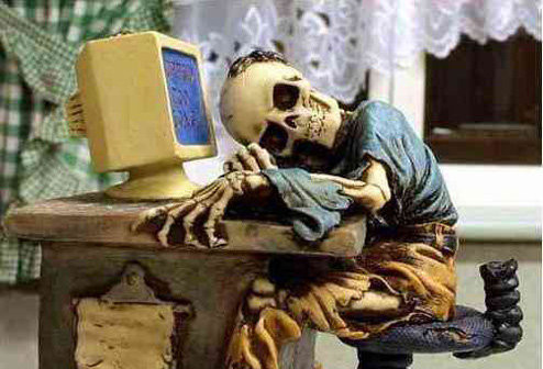 Tay và chân là những điểm cách xa tim nhất và nếu có gì ở mạch máu thì ngón tay, chân sẽ bị ảnh hưởng đầu tiên. Vì vậy cần năng vận động để hoặc cử động chân tay để tăng cường lưu thông máu đến tay, giúp cho tay không bị lạnh.