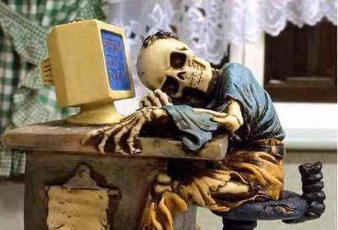 Tay và chân là những điểm cách xa tim nhất và nếu có gì ở mạch máu thì ngón tay, chân sẽ bị ảnh hưởng đầu tiên. Vì vậy cần năng vận động để hoặc cử động chân tay để tăng cường lưu thông máu đến tay, giúp cho tay không bị lạnh.