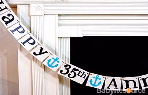 Chẳng hạn, một nghiên cứu đã chỉ ra rằng tại một tháng bất kỳ, khả năng có thai ở độ tuổi 30 là khoảng 20% nhưng sang đến tuổi 40 con số này giảm xuống chỉ còn 5%. Tuy nhiên con số này không nói lên khả năng thụ thai một cách tổng thể vì đây chưa phải là số liệu theo năm. 