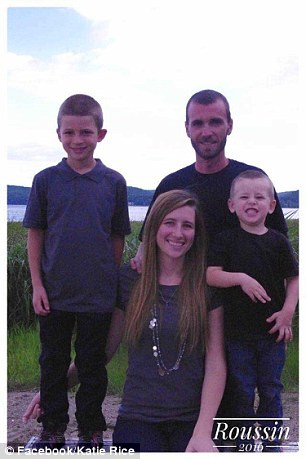 Bé Tucker hiện giờ đã 3 tuổi, mỗi năm phải quay lại bệnh viện kiểm tra máu một lần nhưng sức khỏe hoàn toàn ổn định. Các bác sĩ đã tham gia ca phẫu thuật đặc biệt này đã vô cùng hạnh phúc vì họ đã có thể xoay ngược tình thế tự nhiên 180 độ để em bé có thể có một cuộc sống bình thường. (Nguồn ảnh: CBS) 