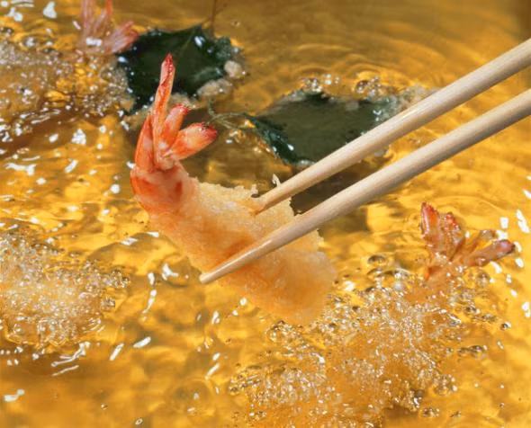 Một nghiên cứu về chế độ ăn uống đã phản bác lại lý thuyết cho rằng chất béo bão hòa có hại cho cơ thể và là nguyên nhân dẫn đến các bệnh về tim mạch. Những người tham gia nghiên cứu này thực hiện 6 chế độ ăn kiêng trong 3 tuần trong đó liên tục tăng carb đồng thời cắt giảm toàn bộ chất béo và chất béo bão hòa (chất béo no). Khi lượng calo và protein không thay đổi nhưng lượng carb tăng, lượng máu của một loại axit béo làm tăng nguy cơ đau tim và tiểu đường cũng tăng theo. 