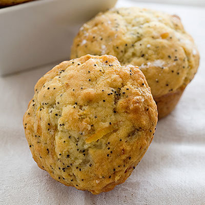 Bạn còn có thể làm bánh bằng hạt chia bằng cách trộn chia vào bột và làm bánh pancake, waffle hay tùy thích. Vì hạt chia có vị trung tính nên không lấn át mùi của các nguyên liệu khác.