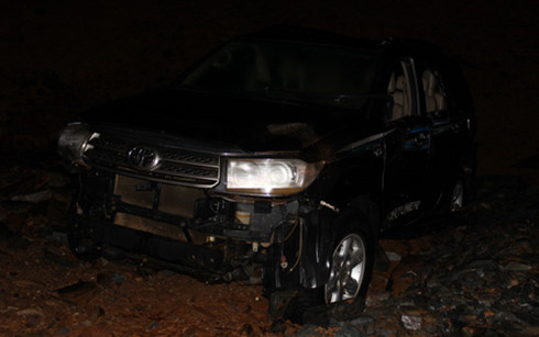 Lũ cuốn trôi chiếc xe Fortuner xuống đáy sông Bung.