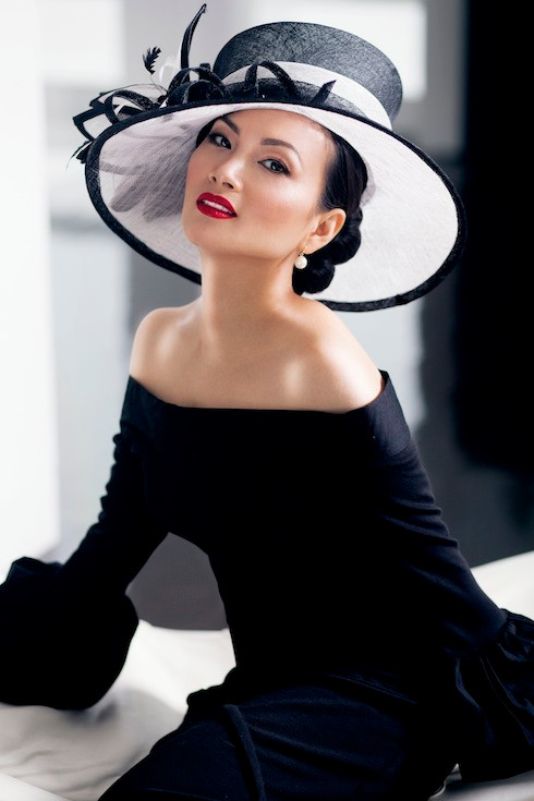 Vo ty phu sieu giau Chinh Chu song tren “nui” tien nhu the nao-Hinh-3