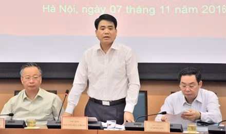 Ha Noi can nhac cam hoat dong karaoke den het nam 2016