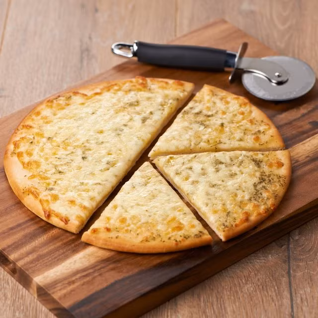 Công ty Morrison đã phải tìm đến những người trồng ớt để tìm nguyên liệu. Những loại ớt này đã từng được sử dụng để chế tạo lựu đạn cay. Để chế biến món ăn siêu cay này, đầu bếp phải đeo kính bảo hộ để không bị cay mắt đồng thời phải đeo găng tay bằng cao su. Ngoài ra ngay cả dao cắt bánh cũng phải dùng riêng.