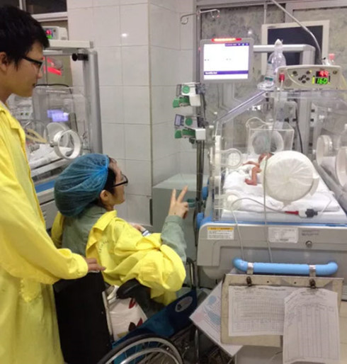 Nhoi long canh nu cong an Dau Thi Huyen Tram gap con lan cuoi-Hinh-2