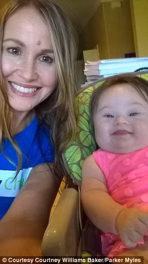 Trong bức thư của mình, Courtney – tên người mẹ - hiện sống ở Florida (Mỹ) viết: “Tôi đã đến gặp bác sĩ vào thời điểm khó khăn nhất của cuộc đời mình. Tôi đã vô cùng sợ hãi, lo lắng và hoàn toàn tuyệt vọng. Khi đó tôi hoàn toàn chưa biết sự thật về con mình. Nhưng thay vì ủng hộ và khuyến khích tôi giữ lại đứa bé, ông lại khuyên tôi nên lấy đi mạng sống của nó”.