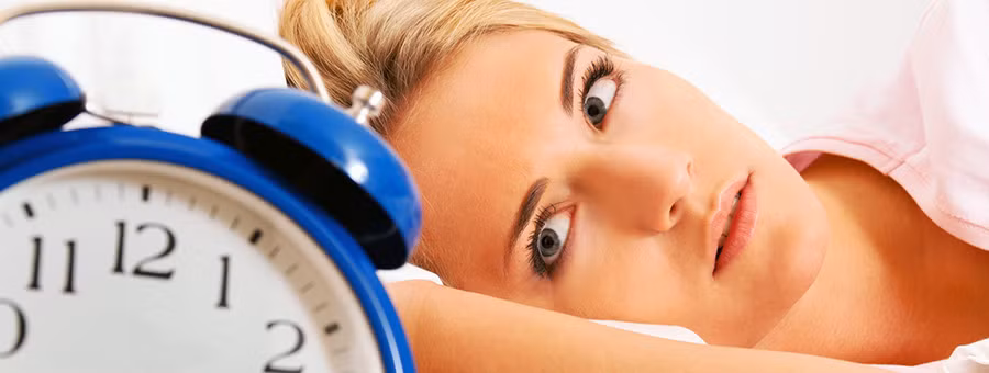 Để trách được những tác dụng phụ này, mọi người cần nắm được các dấu hiệu của căn bệnh để điều trị sớm. Nếu thấy người thân của mình có các triệu chứng như hay ngừng thở trong đêm, ngáy to hoặc thức giấc nhiều lần, hãy nói cho họ biết vì chính bản thân họ cũng không biết mình đang bị rối loạn. 