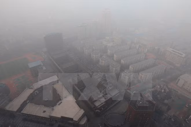 Trung Quoc: Hon 20 thanh pho bao dong do vi suong mu