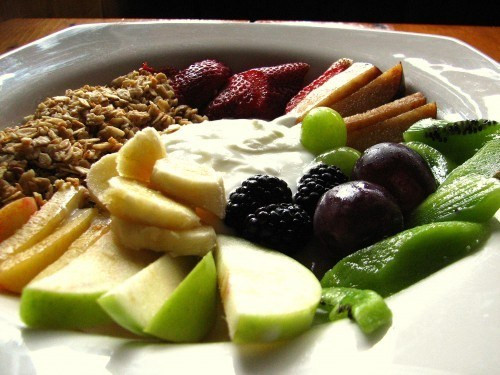 Một cách ăn uống mới có tên gọi "brinner" có nghĩa là dùng thực phẩm bữa sáng cho bữa tối, chẳng hạn như ăn trứng với rau và đậu, ăn hoa quả với sữa chua.