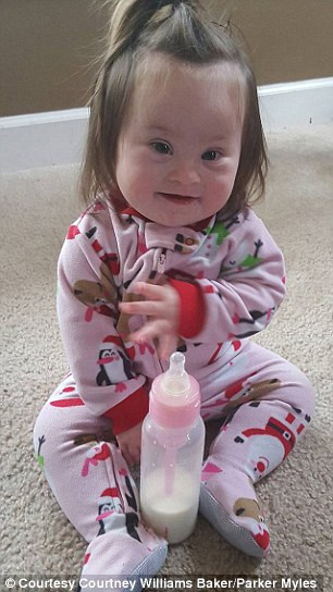 Courtney cho biết kể cả khi cô nói với bác sĩ đã quyết định đặt tên em bé là Emersyn, bác sĩ vẫn hỏi lại cô và bạn trai rằng có hình dung được cuộc sống của một đứa trẻ bị bệnh Down ra sao không. “Ngay từ lần đầu tiên đến gặp bác sĩ, chúng tôi đã vô cùng khiếp sợ. Những thời khắc khó khăn nhất của cuộc đời trở nên không thể chịu đựng nổi vì ông không bao giờ nói cho chúng tôi biết sự thật về đứa bé. Con của chúng tôi thực sự hoàn hảo” 