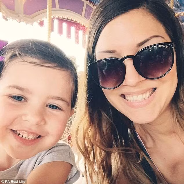 Khi đã bình phục trở về nhà, phải mất một thời gian Holly mới có thể thực hiện lại những thói quen cũ. Đặc biệt cô cho rằng thời gian cô nằm viện vì bị liệt toàn thân đã ít nhiều ảnh hưởng đến con gái, chẳng hạn như bé chỉ khóc đòi bố chứ không đòi mẹ hay cô không biết con gái khóc vì lý do gì. Phải mất khoảng 8 tháng thì mọi chuyện giữa cô và con gái Casey mới trở lại như trước. 