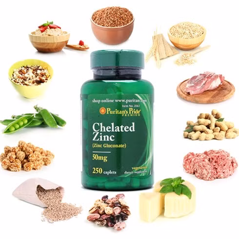 Sau 6 tháng tuổi - 3 tuổi, bé có thể lấy nguồn kẽm tự nhiên từ thực phẩm như thịt bò, heo, tôm, trái bơ, các loại đậu, hải sản (nhu cầu chỉ cần 3mg/ngày). Nếu bổ sung kẽm từ thuốc bổ sung thì cha mẹ là nên đọc kĩ thành phần thuốc trước khi cho bé dùng, đặc biệt các sản phẩm tự cho là "giúp bé ăn ngon".