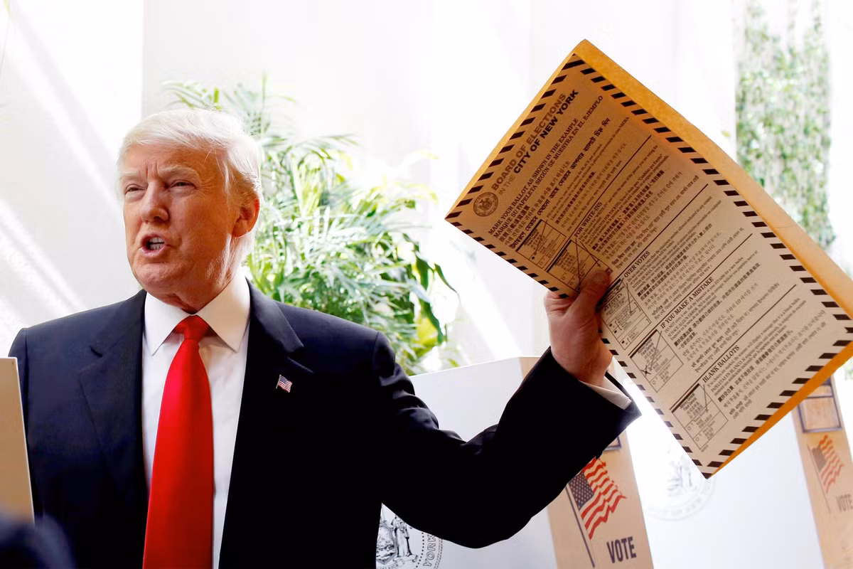 Bảng kiểm tra sức khỏe cho thấy ông cao 1m90 nhưng nặng 88kg, với chiều cao và cân nặng này thì chỉ số BMI của ông hơi cao. Ông hơi thừa cân một chút nên muốn giảm đi khoảng 7-10kg. (Ảnh: Huffpost)