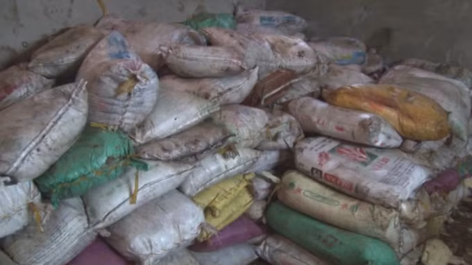 Tich thu hon 16 tan mo ban ton kho hon 2 nam