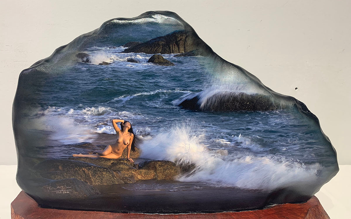 Về ngoại cảnh phải cân đối số ảnh chụp trong rừng, bên suối, trên đồi... đem triển lãm.