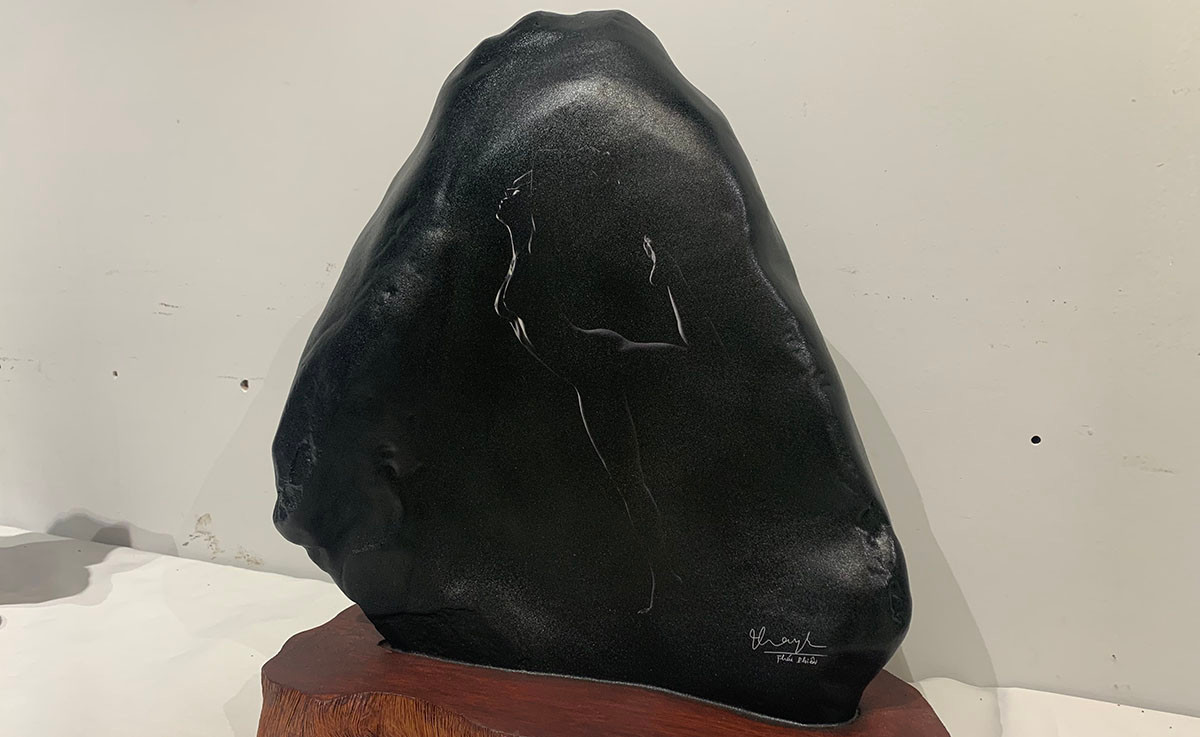 Được biết, đây là những tác phẩm ảnh nghệ thuật in trên đá có số lượng lớn nhất Việt Nam.