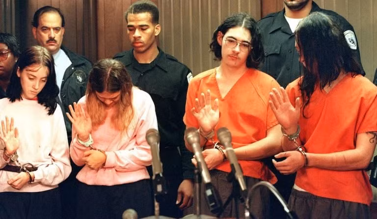 Vợ chồng Richard Wendorf là bố mẹ của Heather Wendorf - một thành viên trong gia tộc ma cà rồng của Ferrell. Heather thường phàn nàn rằng cha mẹ đã biến cuộc sống của cô thành "địa ngục".