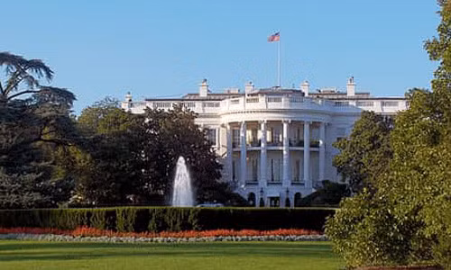 Vì vậy, nhiều biện pháp an ninh được giới chức Mỹ triển khai nhằm đảm bảo an toàn cho Tổng thống Mỹ khi ở trong Nhà Trắng.