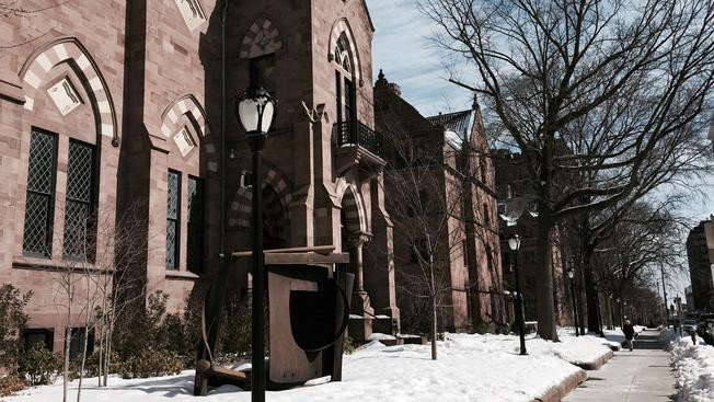 Những sinh viên này được dự đoán là sẽ trở thành những nhân vật "lớn" trong các ngành, lĩnh vực, thậm chí là trở thành lãnh đạo đất nước.