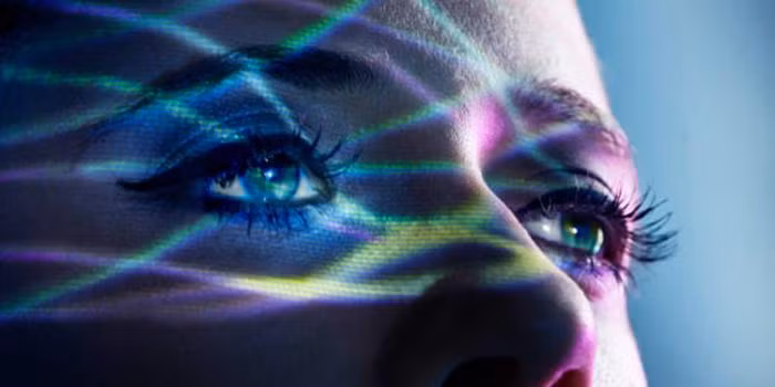 Trước những đôi mắt nhìn xuyên thấu vạn vật, các chuyên gia đã tiến hành các nghiên cứu. Thế nhưng, cho đến nay, giới khoa học vẫn chưa thể giải mã được vì sao đôi mắt của Castro và Demkina lại có khả năng thần kỳ như vậy.