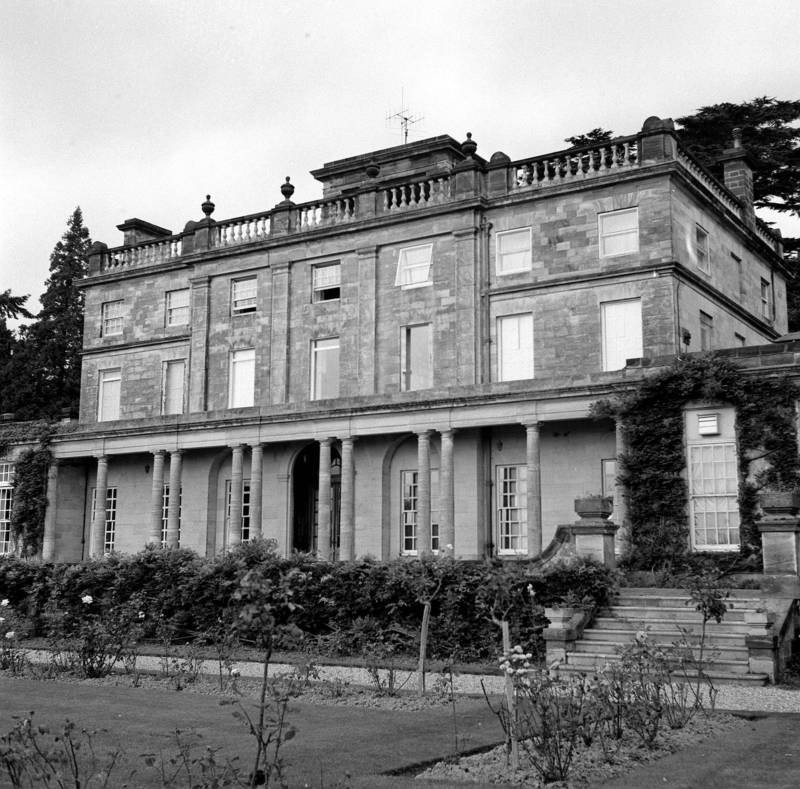 Hubbard sử dụng Thuyết xuyên hồn làm giáo lý căn bản của Khoa Luận Giáo. Mục đích của Hubbard khi thành lập giáo phái này là nhằm hướng tới một xã hội văn minh, hiện đại, không có tội phạm, chiến tranh.