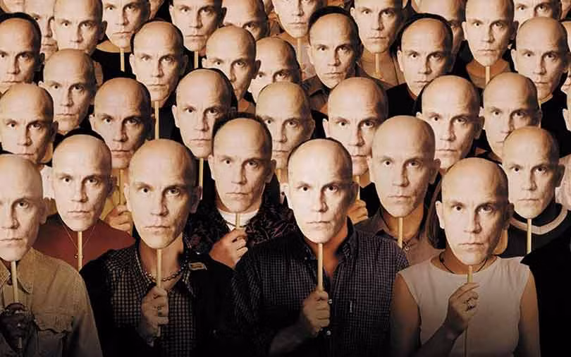 Kết quả nghiên cứu chỉ ra, những người nhìn thấy "ma" bị hoang tưởng người thân là những người xa lạ. Họ được chẩn đoán là gặp rối loạn thần kinh.