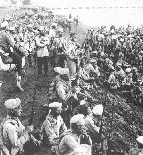 Dù giành được thắng lợi, phía Nga phải trả cái giá khá đắt: khoảng 1,4 triệu binh sĩ tử trận. Trong khi đó, Đế quốc Áo-Hung tổn thất hơn 750.000 quân sĩ.