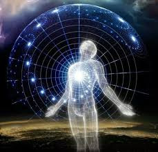 Một số người trên thế giới tự nhận bản thân có sức mạnh tâm linh khi có thể giao tiếp với "linh hồn", có khả năng tiên tri về tương lai của nhân loại, di chuyển đồ vật bằng suy nghĩ...