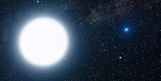 "Những ngôi sao giống như đã cố gắng tiến vào trạng thái siêu tân tinh nhưng không thành công. Họ đi qua ngọn lửa và trở ra", chuyên gia thiên văn Ashley Pagnotta từ ĐH Charleston (Nam Carolina) bình luận về ngôi sao "xác sống".