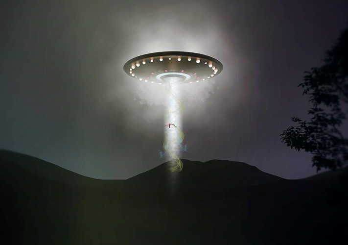 Báo cáo viết về UFO xuất hiện bên trên một đơn vị đang huấn luyện ở Siberia và bị một người lính bắn hạ bằng tên lửa.